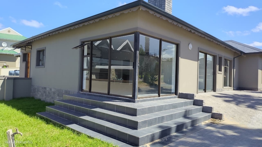 3 Bedroom Property for Sale in Marina Martinique Eastern Cape